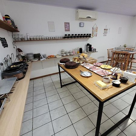 Pousada Pontal Da Armacao 佩尼亚 外观 照片