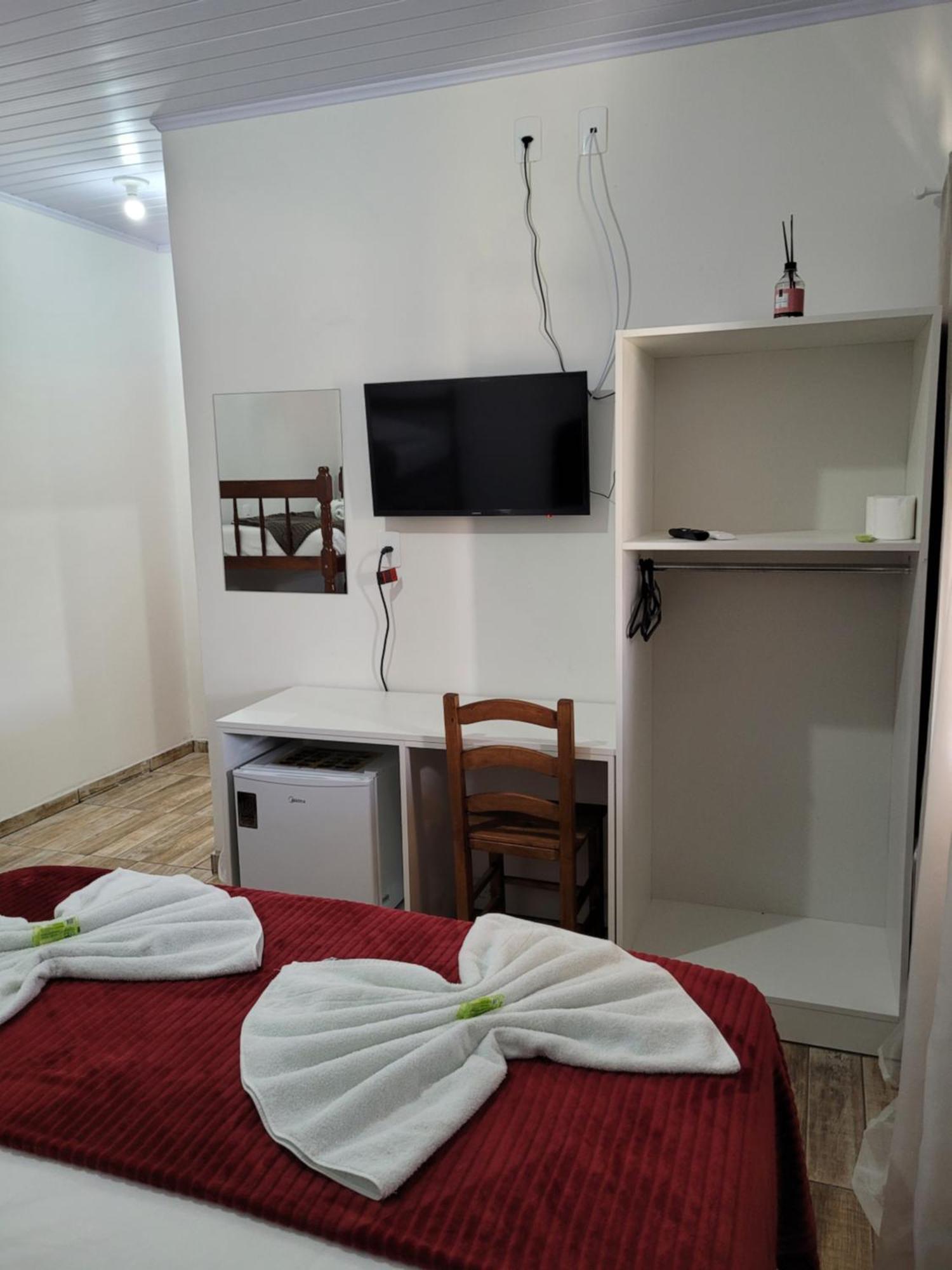 Pousada Pontal Da Armacao 佩尼亚 外观 照片