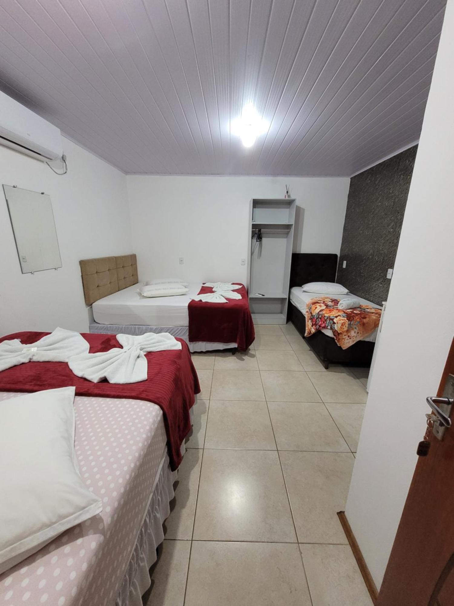 Pousada Pontal Da Armacao 佩尼亚 外观 照片