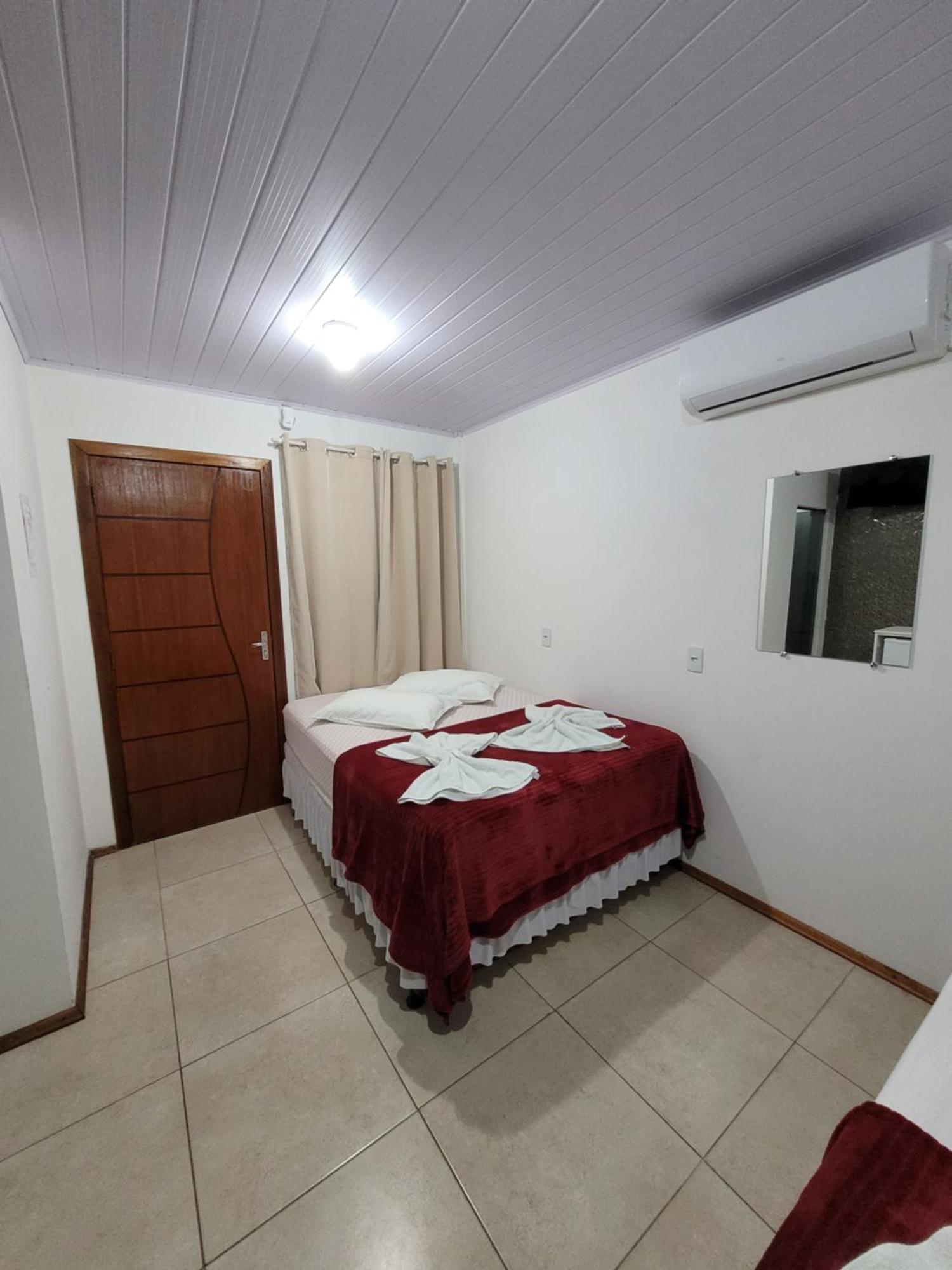 Pousada Pontal Da Armacao 佩尼亚 外观 照片